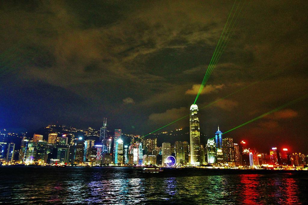 Days Hostel Block D Hongkong Exteriör bild